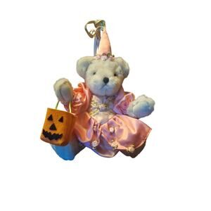 Vintage 98 Galerie Chocolate Halloween Trick or Treat‎ Costume Boo Basket Bear